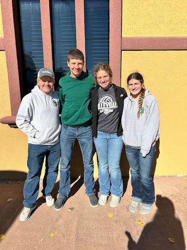 ndividually in the senior division Maggie Hingst placed 2nd, Dillon Keller placed 3rd, and Matilynn Smull placed 14th. In the Greenhand division Madison Hayes placed 2nd.